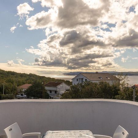 1 Bedroom Cozy Apartment In Jadranovo Dış mekan fotoğraf