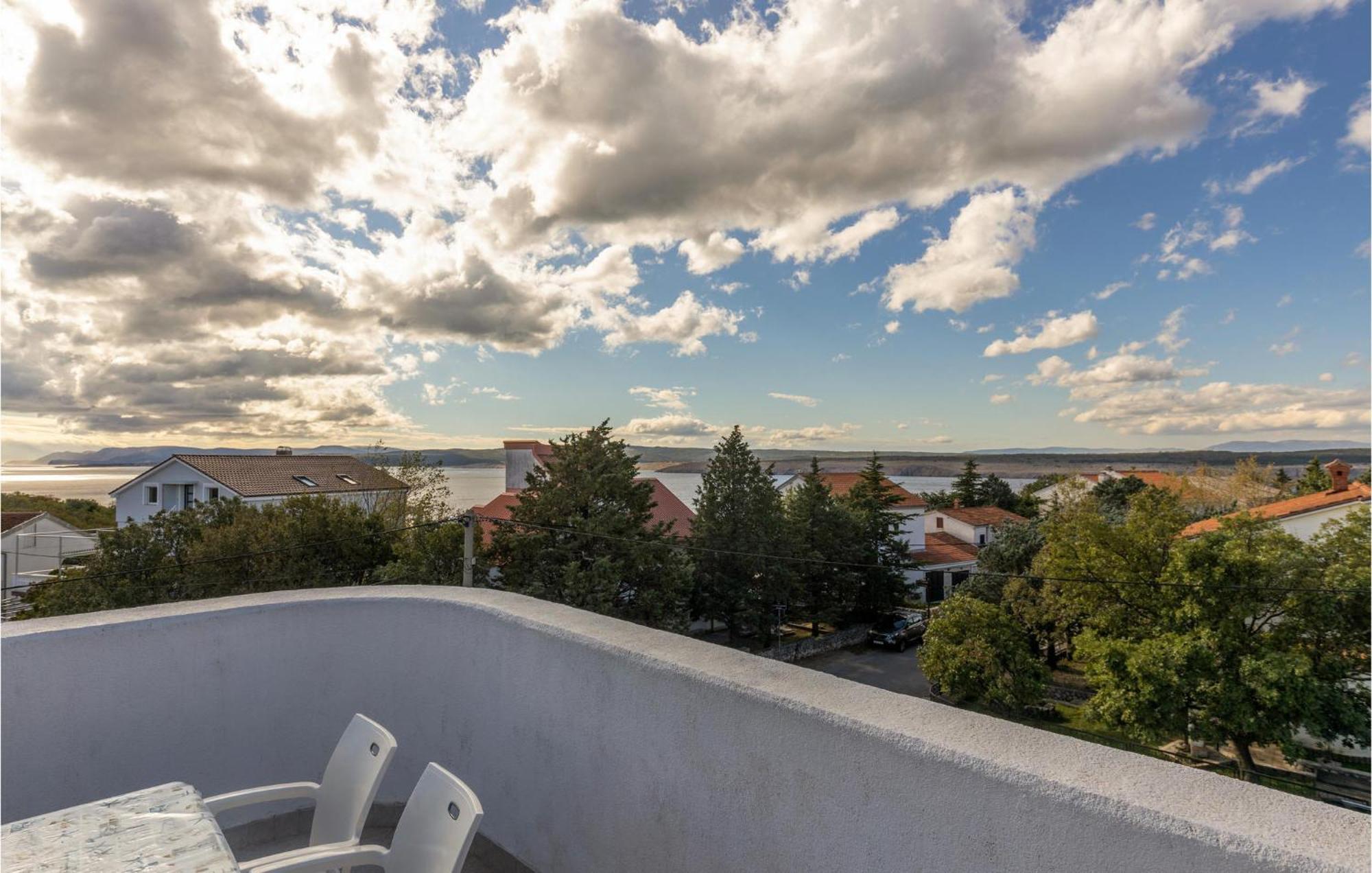 1 Bedroom Cozy Apartment In Jadranovo Dış mekan fotoğraf